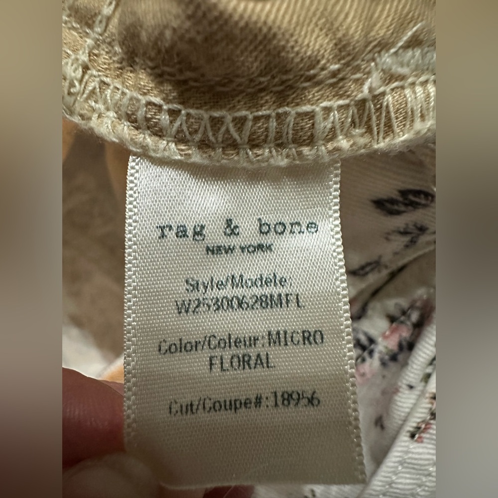 Rag and Bone Micro Floral Print Boyfriend Loose Cropped Jeans Sz 24 (Fits 25-26) - Picture 9 of 11